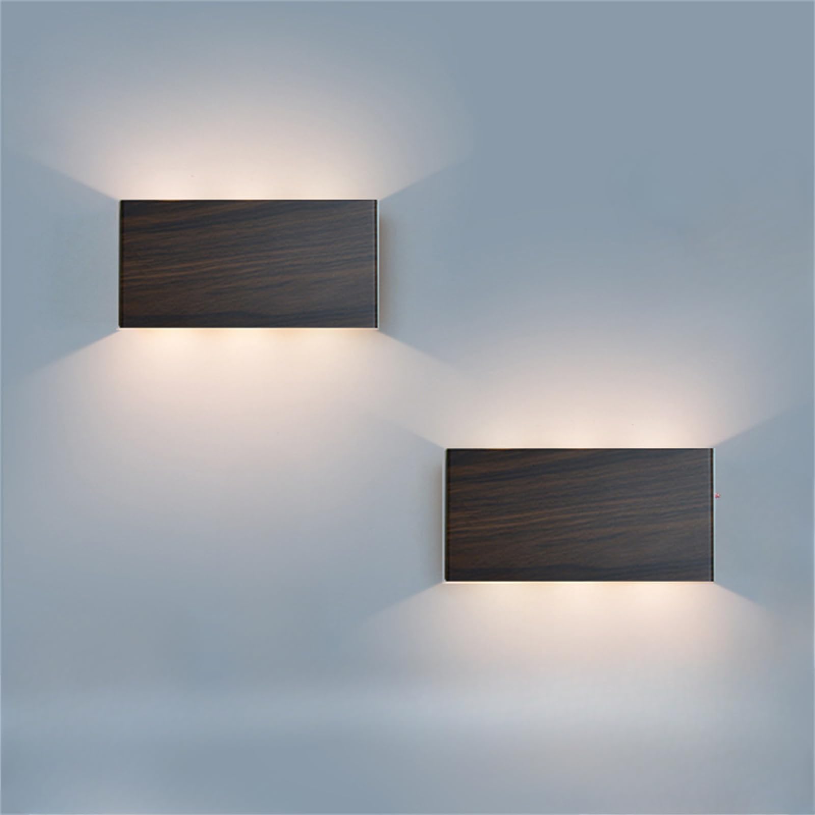 Apliques de pared inalámbricos de madera oscura con batería recargable y control táctil 8