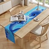 IMPRESSION HAUTE DÉFINITION : Sublimez instantanément votre intérieu avec ce chemin de table 3D modèle design artistique et raffiné. Son motif imprimé aux couleurs vives ajoute une touche de caractère et de fraîcheur, parfait pour une décoration de table aussi bien quotidienne que festive. La taille de 40x180 cm est idéale pour une table de 4-6 personnes