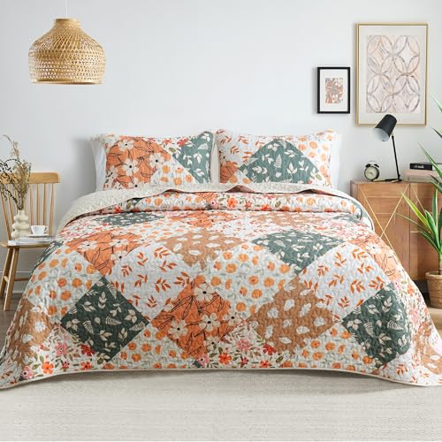 Whale Flotilla Reversible Patchwork Quilts Twin Size, Lightweight Boho Printed Bedspreads Coverlets Quilt Bedding Set with 1 Pillow Shams for All Seasons, Orange