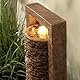 Teamson Home Garten Outdoor Brunnen Hoher Wasserfall mit warmen LED-Lichtern, Layered Rock Design, Robustes Polyresin, braunes Finish