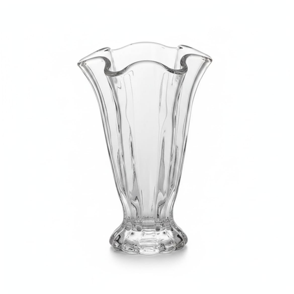 Vase en verre stable sur pied qui valorise les bouquets sans masquer la lumière