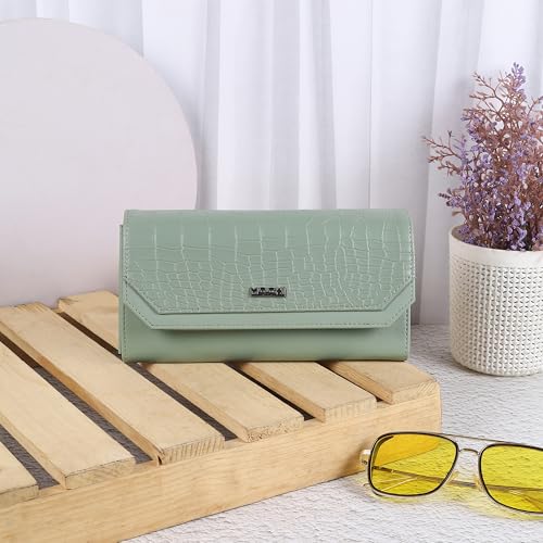 Image of Mochi Women Green Faux Leather Casual Clutch with Premium Metal Logo (95-134)
