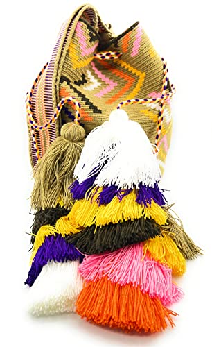 COLOMBIAN STYLE Bolsos Colombianos Artesanales de campana, mochila Wayuu tanto para mujer como para hombre.