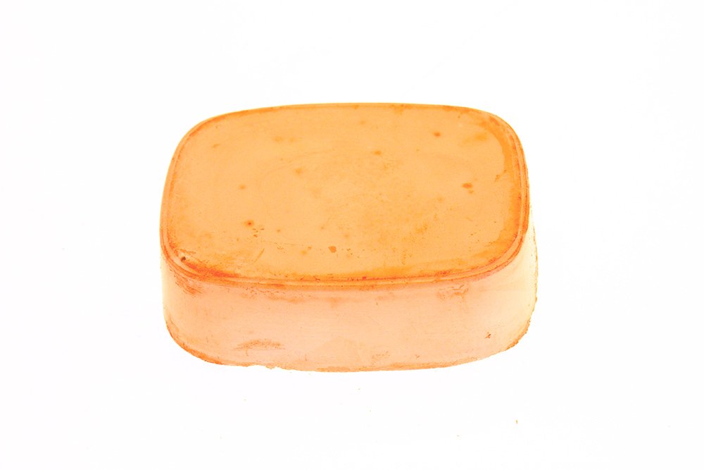 Critters Choice Orange Mineral Stone for Small Animals Nutrient Rich Vitamin Boost Nibbling Treat Natural Safe Healthy for All Life Stages - 95g