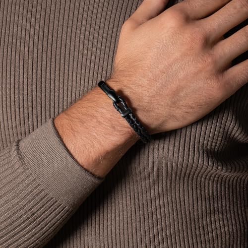 Pulsera Elegatto para Hombre con Cuero Negro y Gancho Dorado miniatura 4