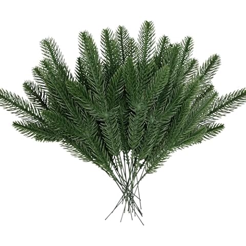 BSTCRAFT 50 Pack Artificial Pine Branches, Green Faux Pine Stems Christmas Plants Pines Needles DIY Accessories for Xmas Wreath Garland Home Decorations Cover