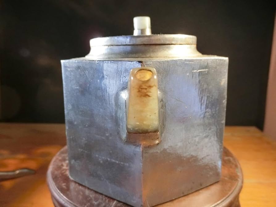 Amazon | 中国宜興紫砂 急須 包錫嵌和田玉 楊彭年製 款 | ノーブランド