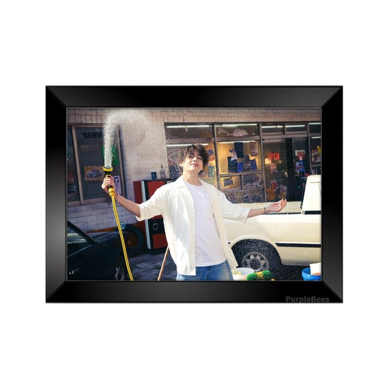 BTS V TAE srk pose poster frame BY PURPLEBEES,SIZE-6 * 8 INCH | BTS poster frame | BTS GIFT