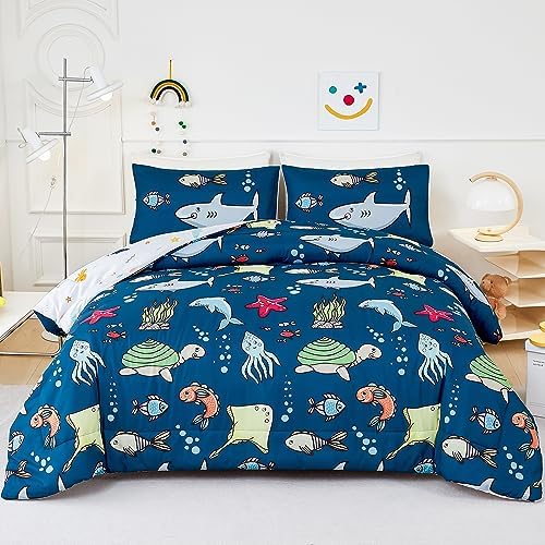 WINLIFE Kids Bedding Full Comforter Set for Boys Teens Girls, Super-Soft Reversible Bed Set, Ocean Theme Printed Comforter, Easy Wash Bedding Quilt (3PCS, Navy Blue, Sharks/Dolphins/Fish)