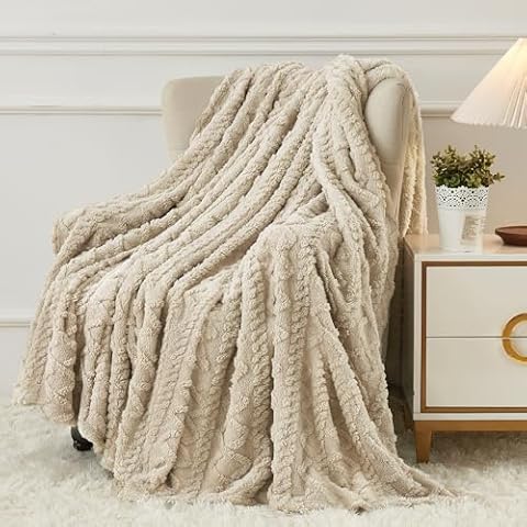 Aganear Fleece Throw Blanket Cover