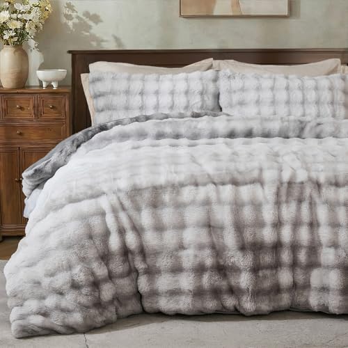 Bedbay Fluffy Faux Rabbit Fur Bubble Comforter Set Queen Size Tie Dyed Grey Plush Fuzzy Bedding Set Ultra Soft 3 Pieces Warm Shaggy Faux Fur Thick Fluffy Comforter Bedding Set for All Seasons by Bedbay - Used condition - Image 3
