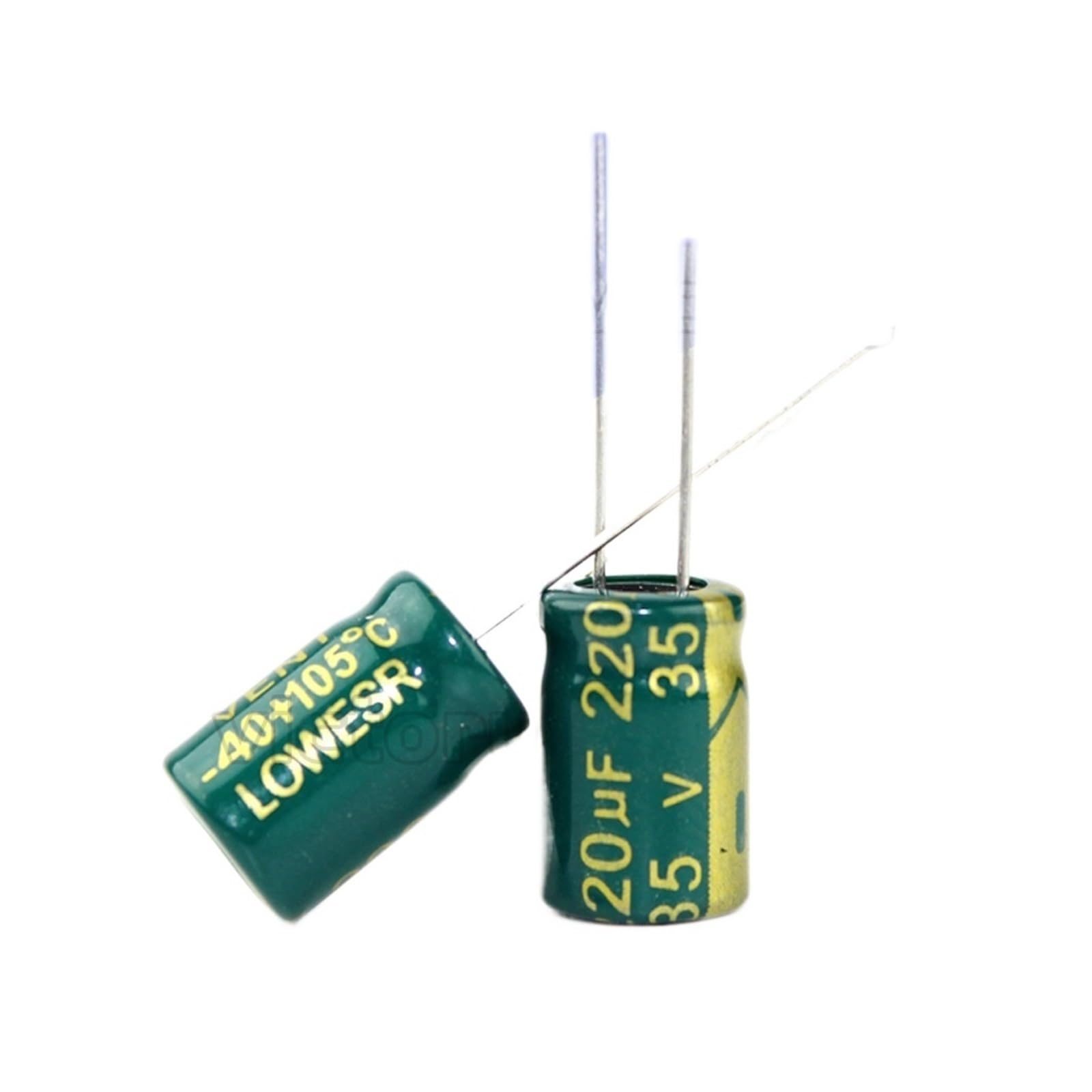 Condensateur 220uF 35V haute température 105C pour lisser le courant électrique