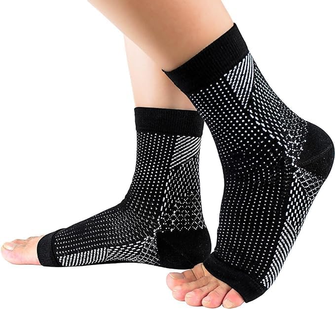 Soothe Socks for Neuropathy Pain, Outdoor Sports Ankle Compression Foot Cover, Soothe socks for Neuropathy, Soothe socks for Foot, Ankle Brace Compression Support (Black, Small/Medium)