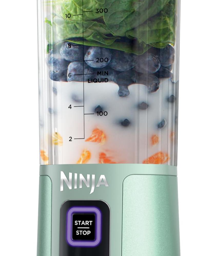 Amazon.com: Ninja Blast Portable Blender, Cordless, 18oz. Vessel