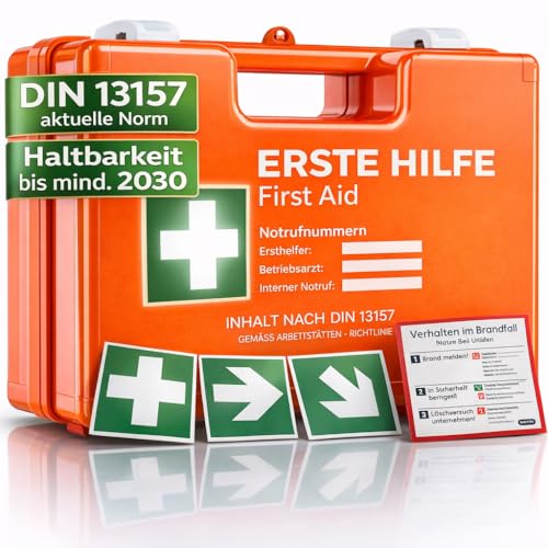 Erste Hilfe Koffer nach aktueller Sicherheitsnorm 2026 [DIN 13157:2021] | inkl. Wandhalterung, 5x Aufkleber & Plombe - Verbandskasten Betrieb - Erste Hilfe Kasten für Gatronomie, Büro, Zuhause