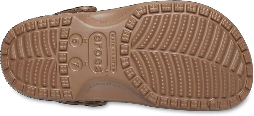 Crocs Unisex-Adult Classic Clog - Seasonal Graphic