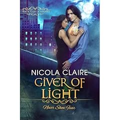 Giver of Light (Kindred, Book 4): A Paranormal Romance Vampire Hunter Series Audiolibro Por Nicola Claire arte de portada