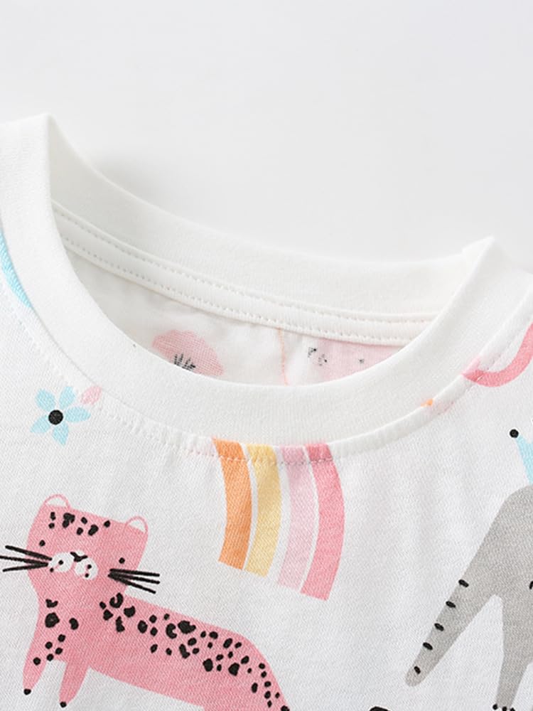 Boy and Girl Round Neck Short Sleeve Cute Cartoon Printed Top and Elastic Waist Shorts Two-Piece Set (120/4-5 Y,White,Unisex,Big Kid,US,Age,4 Years,5 Years)