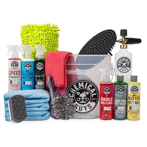 Chemical Guys HOL169 16-Piece Arsenal Builder Car Wash Kit with Foam Cannon, Bucket and (6) 16 oz Car Care Cleaning Chemicals, Gift for Car & Truck Lovers, Dads and DIYers (Works w/Pressure Washers)