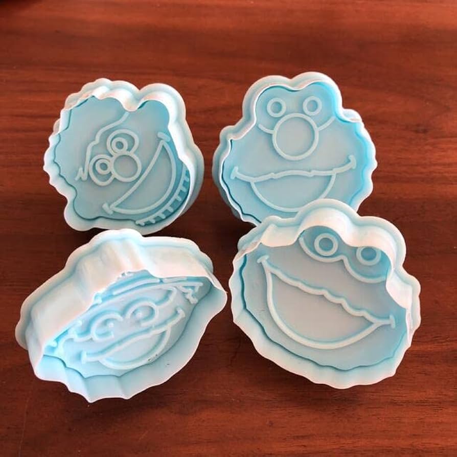 新品！！BLACKPINKクッキー型セット Amazon | スキズ クッキー型 2023 コンサートMANIAC 8点セット