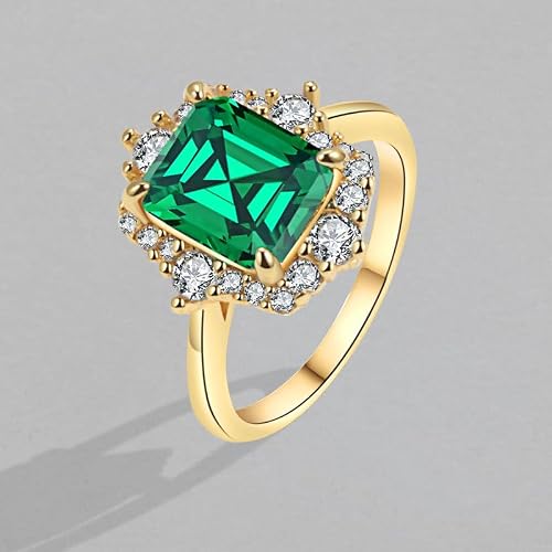 14k Gold Emerald CZ Ring