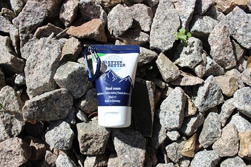 Foto von KletterRetter Handcreme für Kletterer und Boulderer 30ml - mit Panthenol, Calendulaöl und Ectoin - zieht schnell ein und klebt nicht!