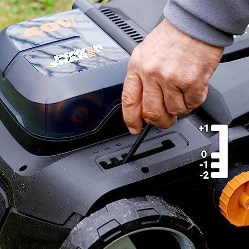 Bild 4 - WORX Nitro Akku Vertikutierer & Rasenlüfter WG855E.9 - bis zu 400 ㎡ - Rechenbreite Arbeitsbreite 36 cm - bürstenloser Motor - 4 Stufe Höhenverstellung - inkl. 40 L Grasbeutel - ohne Akku & Ladegerät