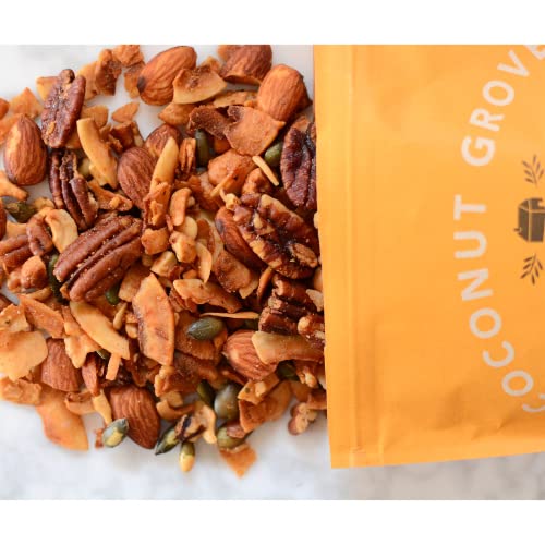 Bearclaw Kitchen - Coconut Grove Granola - Grain Free - Naturally Gluten Free - Organic Coconut Flakes, Roasted Pecans, Almonds, Cashews, Organic Pumpkin Seeds - Vegan - No Refined Sugar - 8Oz #TOP3
