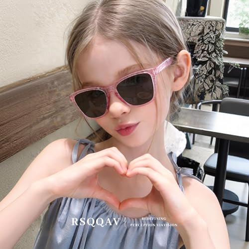 Image of Kids Polarized Sunglasses for Girls Boys UV400 Protection Classic Fashion sun Glasses Lightweight Material Age 3-10