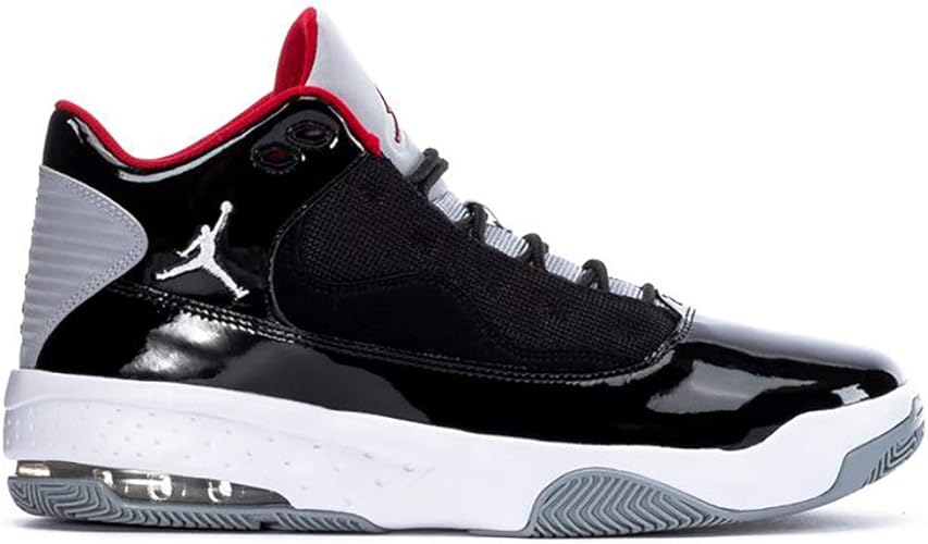 nike air jordan max aura 2 bred