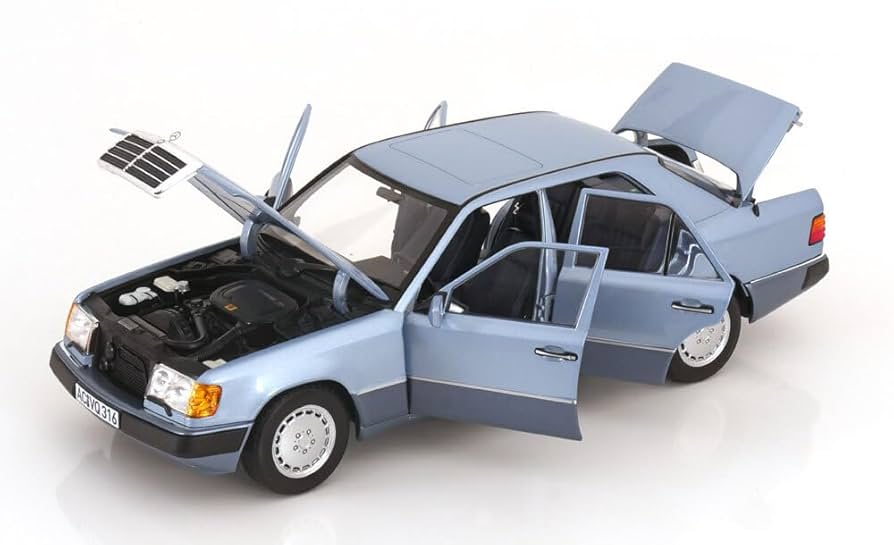 メルセデス・ベンツ　W124ワゴン　トノカバー　紺色 メルセデス・ベンツの名車ワゴン「S124」が今もなおマニアを虜に