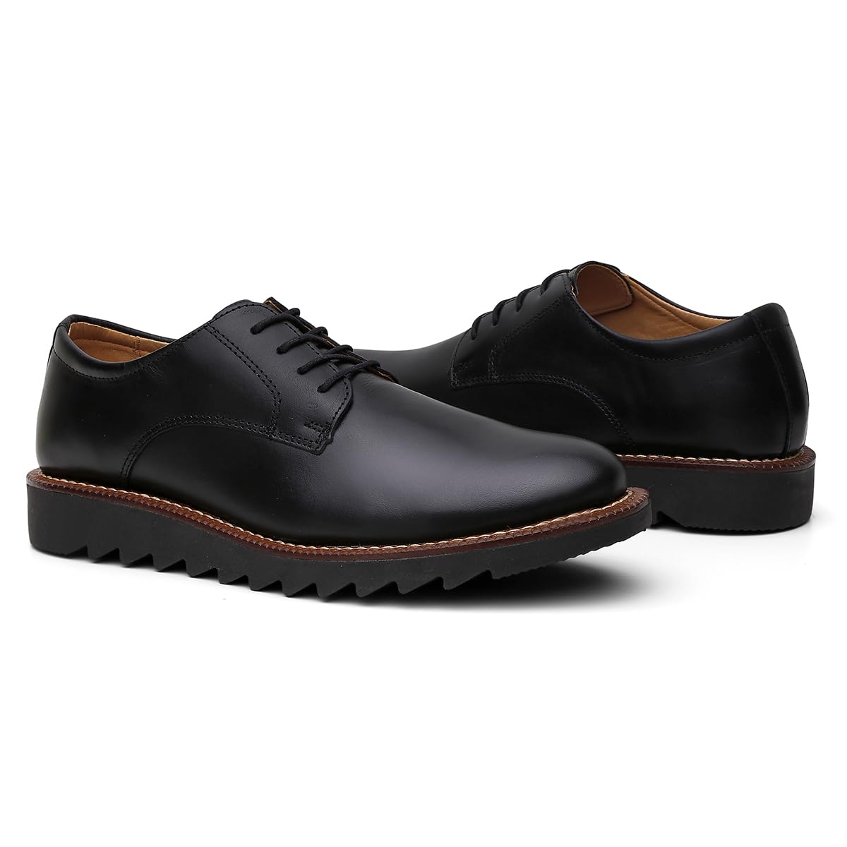 Sapato Social Derby Masculino Em Couro Solado Tratorado Exclusivo em promoção! Veja a oferta e mais achadinhos de Sapatos 4 Hoje é o melhor dia para comprar Sapato Social Derby Masculino Em Couro Solado Tratorado Exclusivo com aquele preço maroto! Promoção! Aproveite a oferta! 4