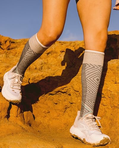 Image of Sockwell Women's Pulse Knee High Firm Graduated Compression Socks