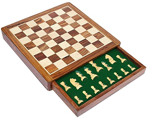 Jeu d'échecs magnétique stable qui évite la perte des pièces grâce au tiroir intégré