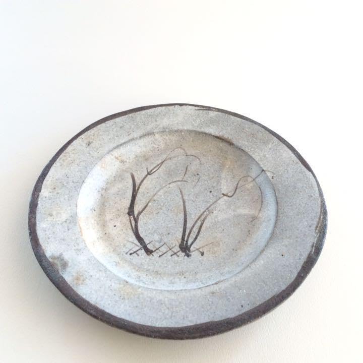 「丸田宗彦」粉引唐津焼・内田皿屋窯・白い釉薬の陶器皿 五客未使用　木箱付 Amazon.co.jp: #唐津焼 #内田皿屋窯 #丸田宗彦 #粉引皿 : おもちゃ