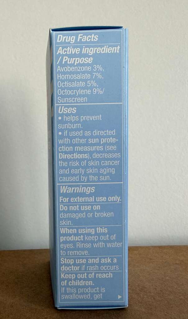 First Aid Beauty - Hydrating Sunscreen Milk with Colloidal Oatmeal, Broad Spectrum SPF 45, Non-comedogenic SPF Formula Helps Nourish Skin with Organic UV Filters & Glycerin, 24-hour Hydration, 1.7 oz | Non-comedogenic, SPF Formula, Helps Nourish Skin - Image 12