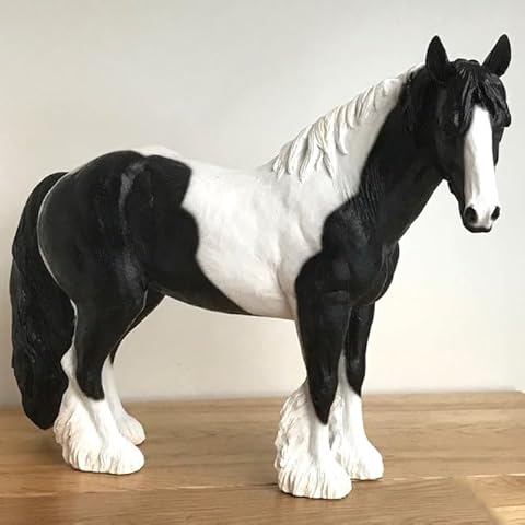 Large Piebald Cob Figurine by Animal Crackers Cover