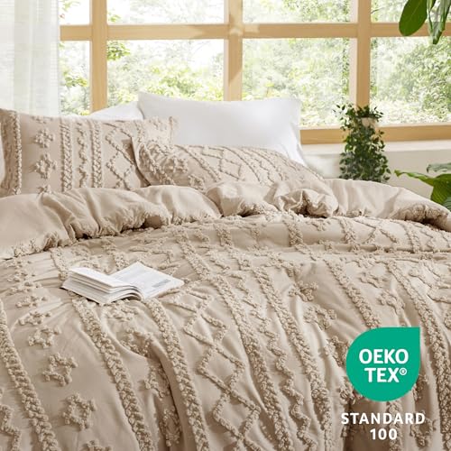 Bedsure Tufted Boho Comforter Set Full Size - Khaki Boho Bed Set, GentleSoft™ 3 Pieces Farmhouse Shabby Chic Embroidery Bedding, Gifts for Woman, Soft Jacquard Full Comforter for All Seasons