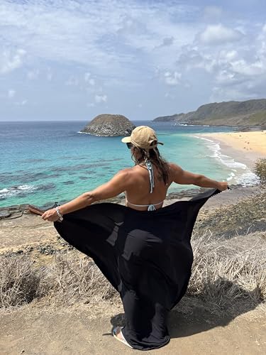 Canga de Praia lisa preta com pompom