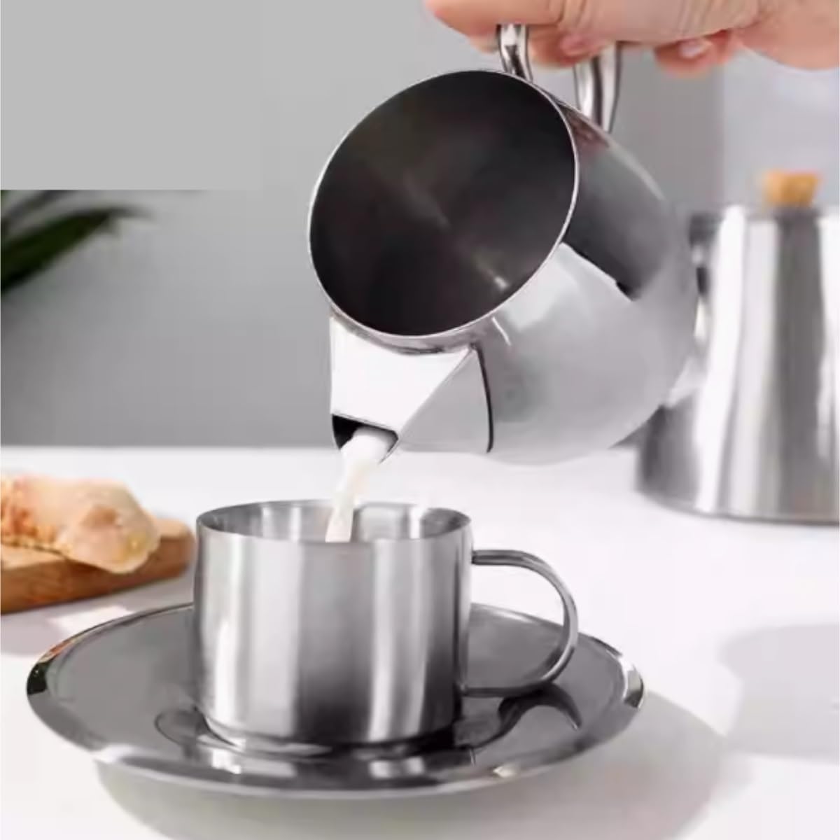 Sauce Boat for Salad Dressing European Style Stainless Steel Milk Cup Milk Jug Coffee Plus Milk Cup Meat Bucket for Kitchen Restaurant
