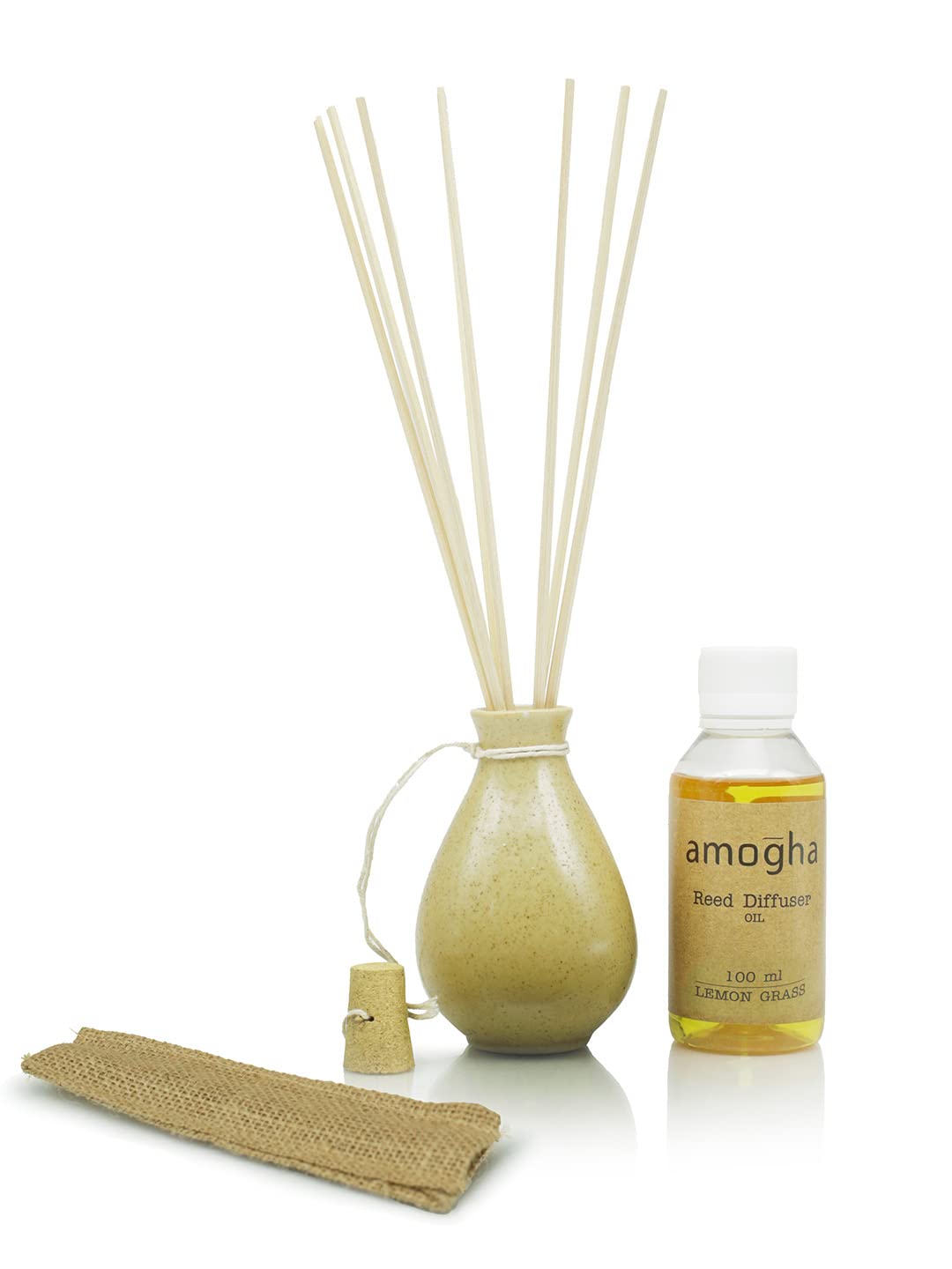 IRIS Amogha Reed Diffuser Fragrance Lemongrass, Toxin-Free, Fine-Living Fragrance, Aromachology, Mood Enhancer, Made in India ? 8 Reed Sticks with 100 ml Diffuser Oil