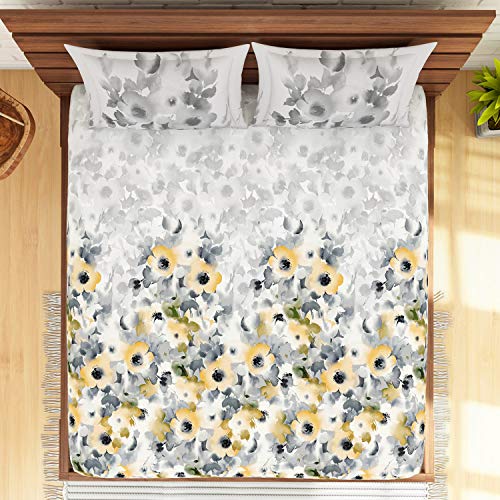 Image of Spaces Atrium 144 TC 100% Cotton Queen Size Double Bedsheet with 2 Pillow Covers ( 88 inch X 108 inch Inches) - Gold (ATR-5)