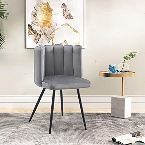 LEMROE Velvet Dining Chair with Petal Backrest Vanity Reception Chair with Black Metal Legs Padded Leisure Chair for Dining Room Living Room Bedroom (1PC, Green)