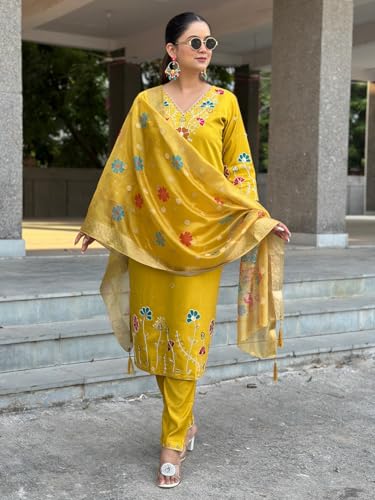 Image of VredeVogel Women's Viscose Silk Blend Straight Kurta Pant Set with Printed Dupatta for Festive & Casual Ethnic Kurta Sets