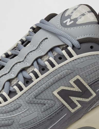 Image of New Balance Unisex-Adult M1000 Sneaker