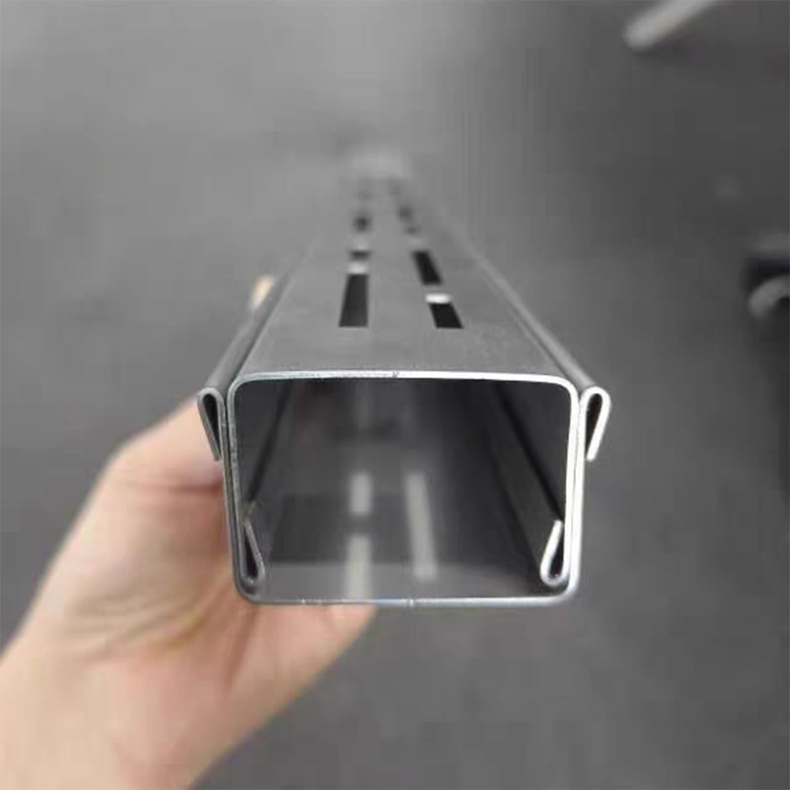 Grille d'égout en acier inoxydable 304 durable pour caniveau extérieur