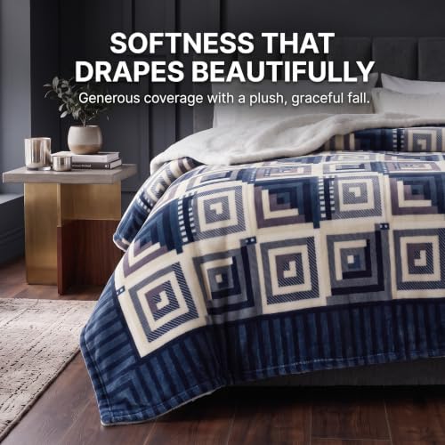 Image of BSB HOME Premium Flannel Fleece Blanket with Sherpa Reverse, 280 GSM Soft Plush Reversible Floral Blanket, Warm Cozy Winter Blanket for Bed, Sofa & Couch, 90 x 100 Inches (228 x 254 cm) - Teal Blue