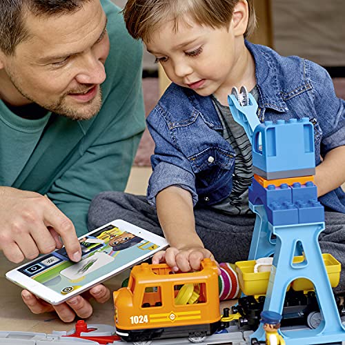 LEGO 10875 DUPLO Güterzug, „Push & Go“-Lok mit Lichtern und Geräuschen, Funktionssteinen und 2 Kranen, Spielzeug für… – Bild 5