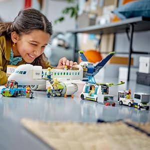Amazon.co.jp - レゴ® シティ 旅客機 60367