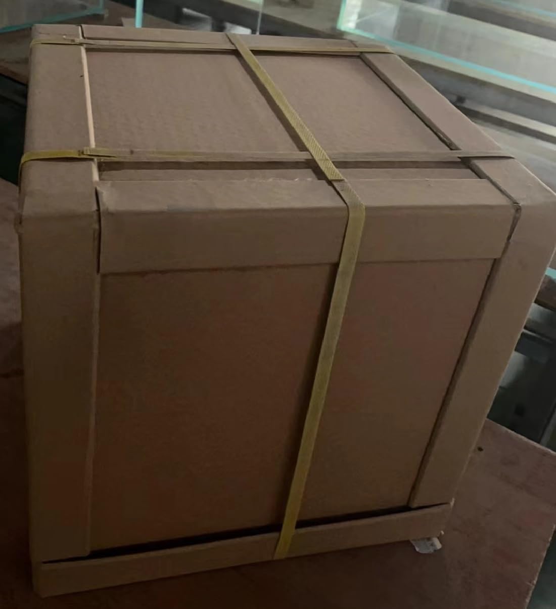 7Gal Ultra Clear Rimless Low Iron Glass Cubic Aquarium Tank (W11.81×D11.81×H11.81 inch(30x30x30cm)) 5mm Thickness Include Black Leveling Mat